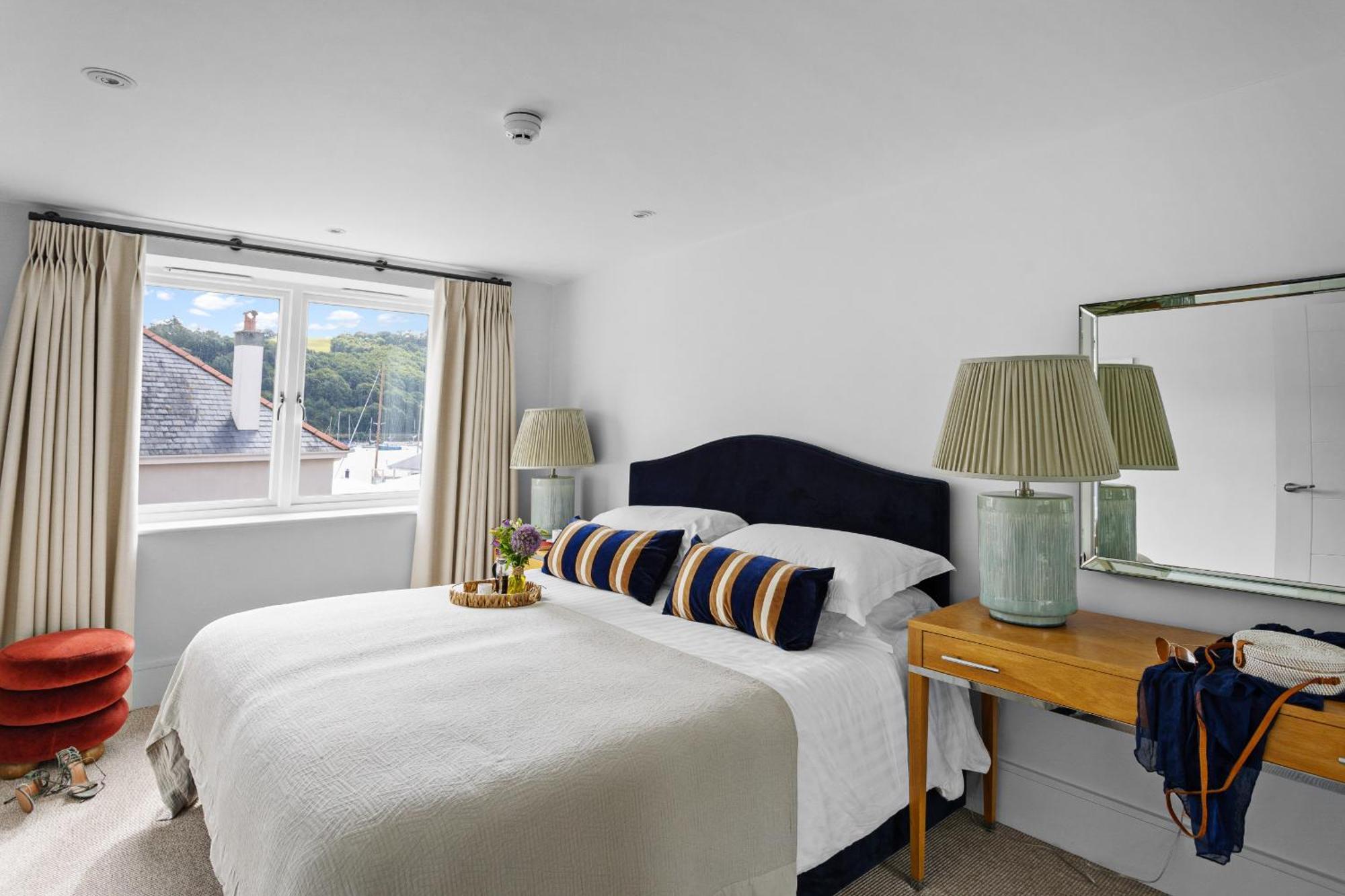 Dart Marina - Luxury Apartment On Marina Ντάρτμουθ Εξωτερικό φωτογραφία