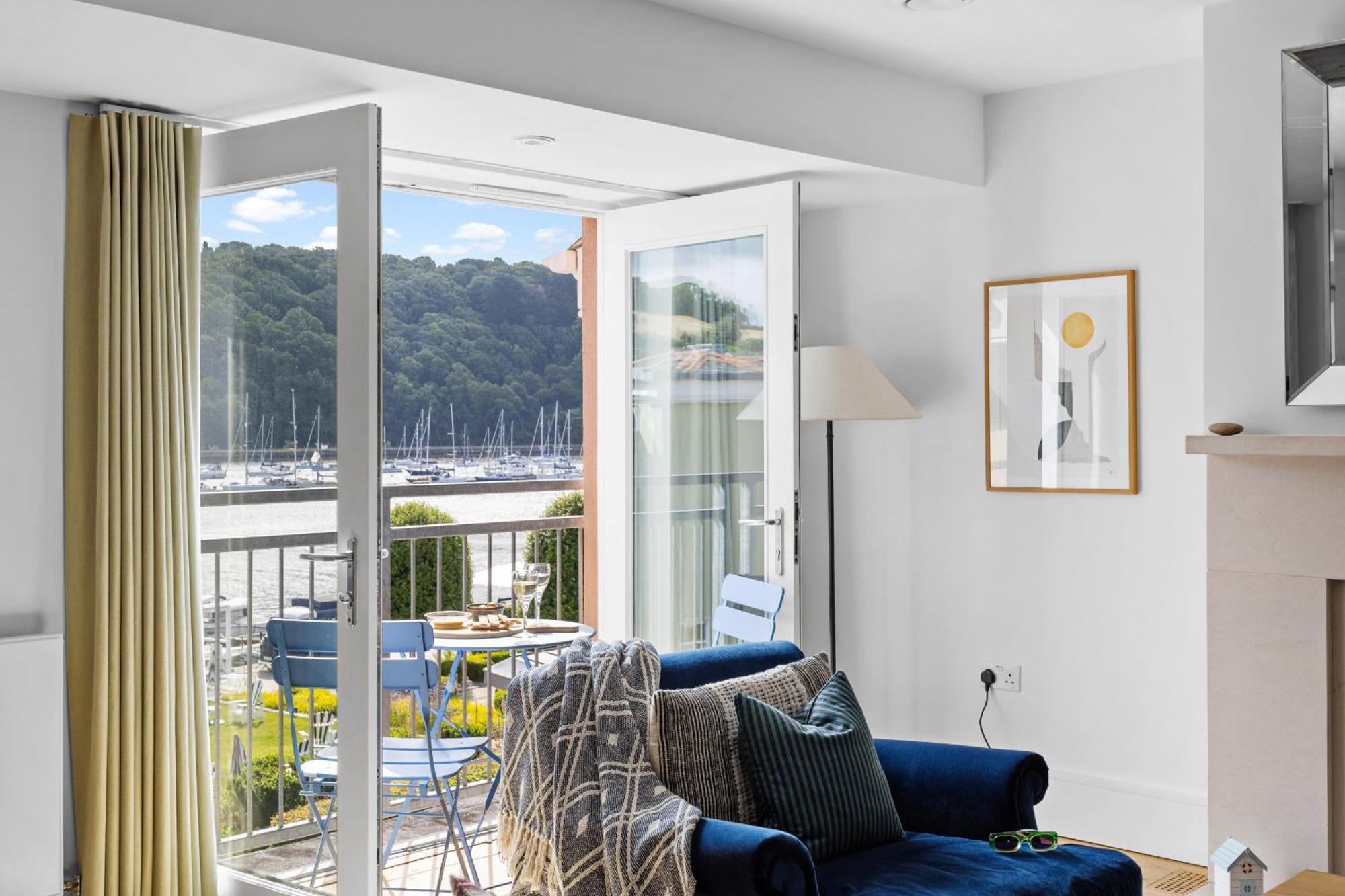 Dart Marina - Luxury Apartment On Marina Ντάρτμουθ Εξωτερικό φωτογραφία